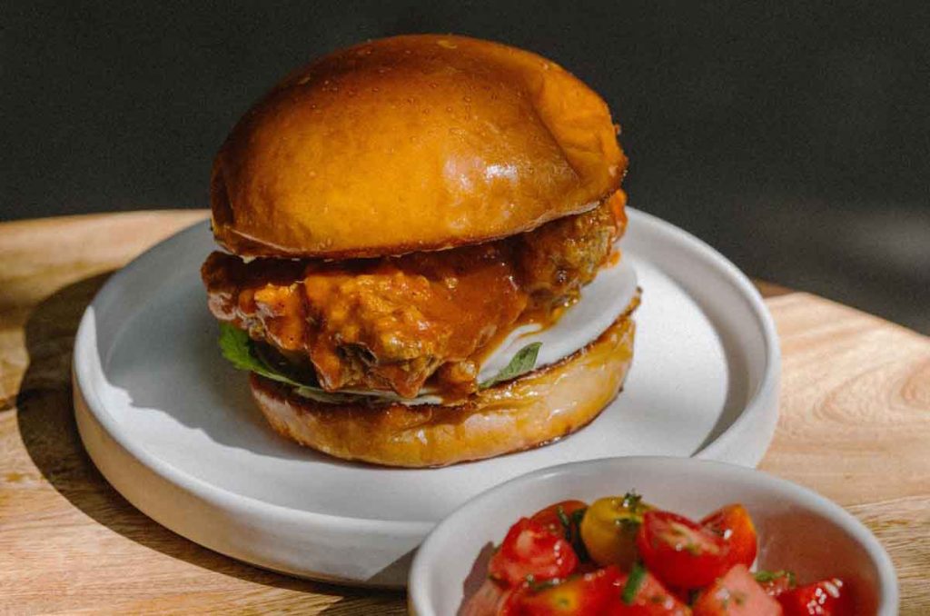 Brunch coreano en Jowong de la Condesa: pollo frito y cocteles