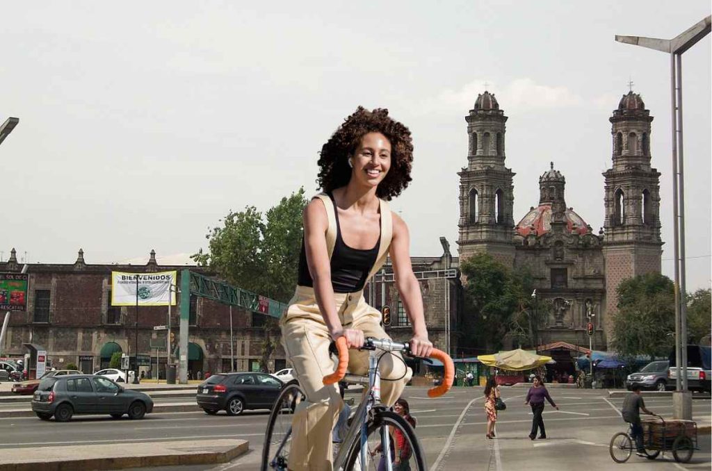 Rodada histórica por la colonia Guerrero: pedalea entre calles llenas de historia