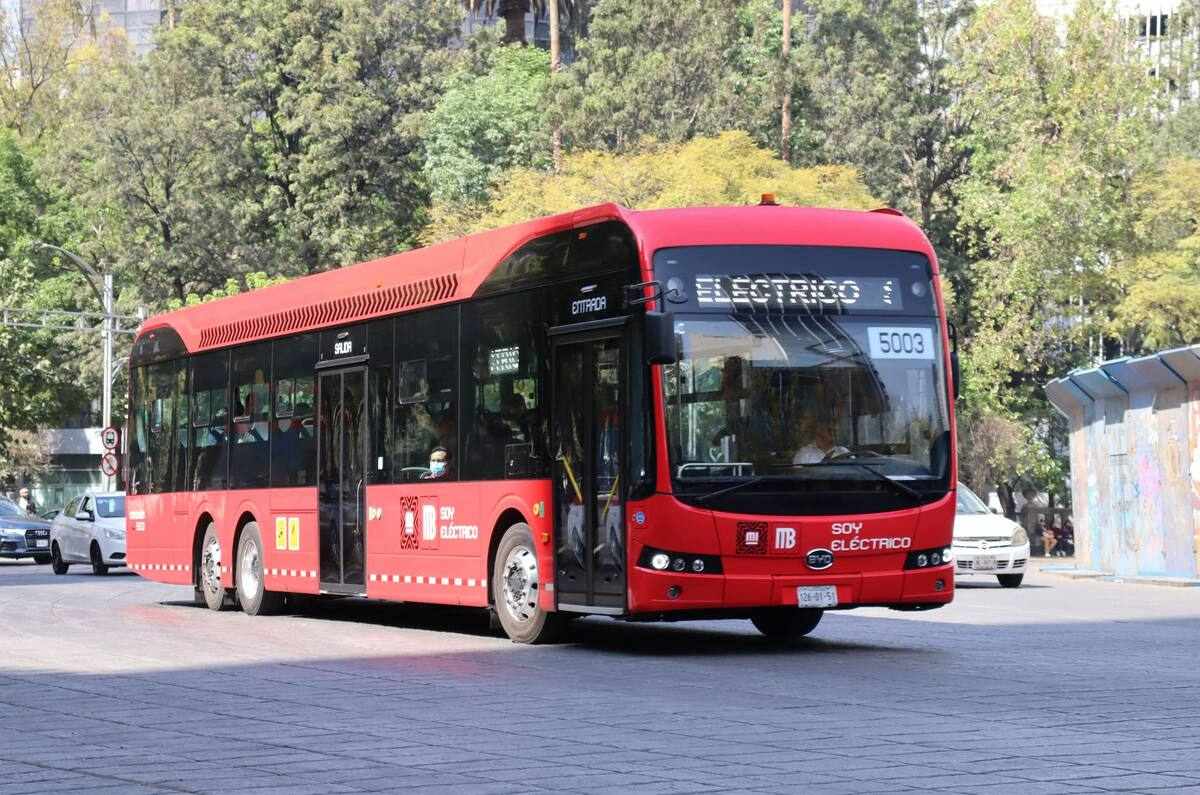 El Metrobús de CDMX se despide de su línea Glorieta Cuitláhuac-Alameda-Tacubaya