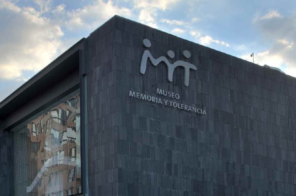 Así se vive la historia con realidad aumentada en el Museo de Memoria y Tolerancia
