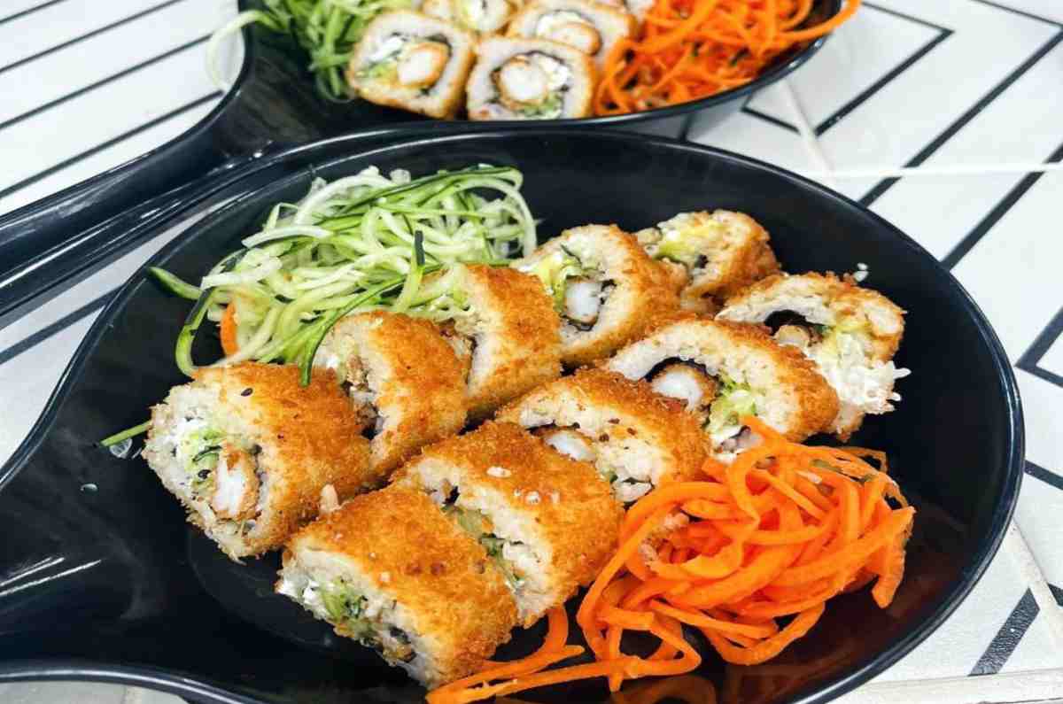 Azul Peltre: ¡Sabor japonés en el Mercado de San Cosme!